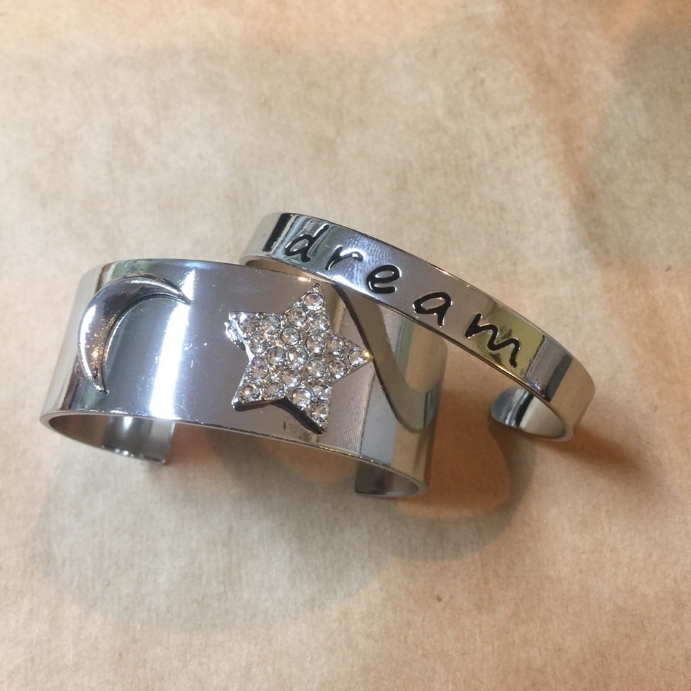 Bracelet 2 piece set silver tone